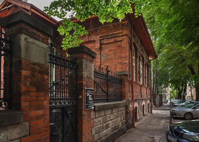 Ruby Red House 3* Sofia