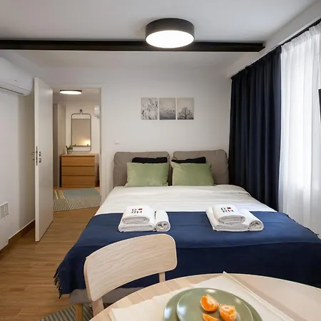 Ruby Red House Pensiune 3*