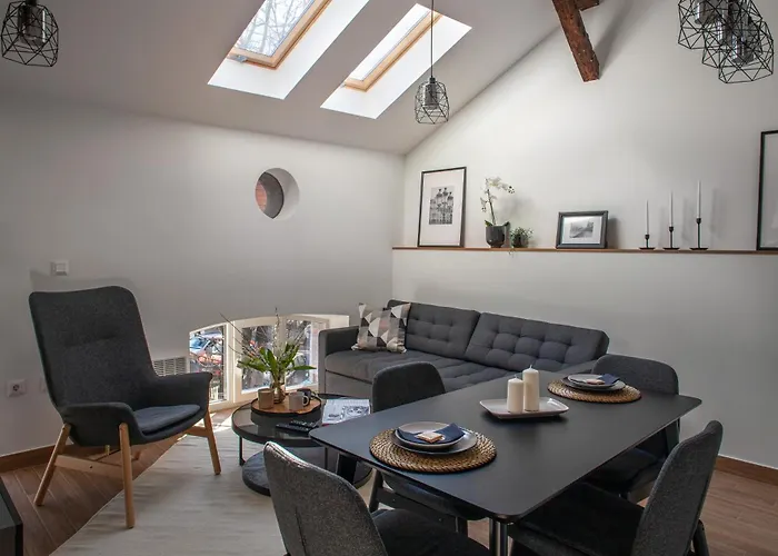 Гостевой дом Ruby Red House