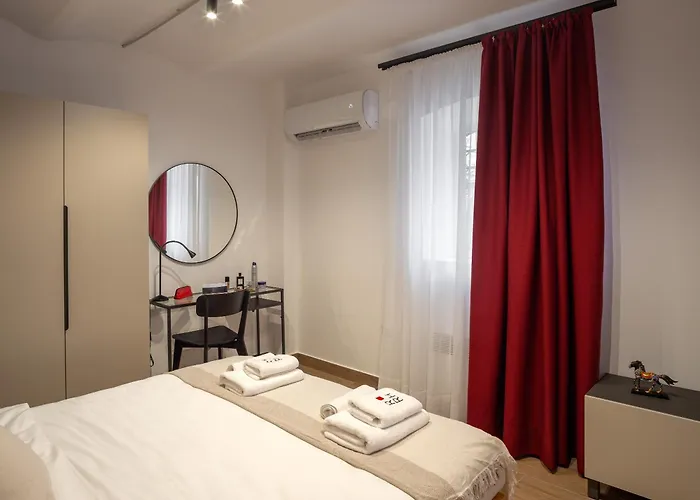 Ruby Red House Гостевой дом