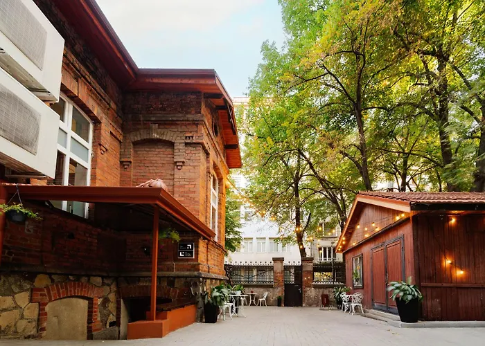 Ruby Red House Гостевой дом 3*